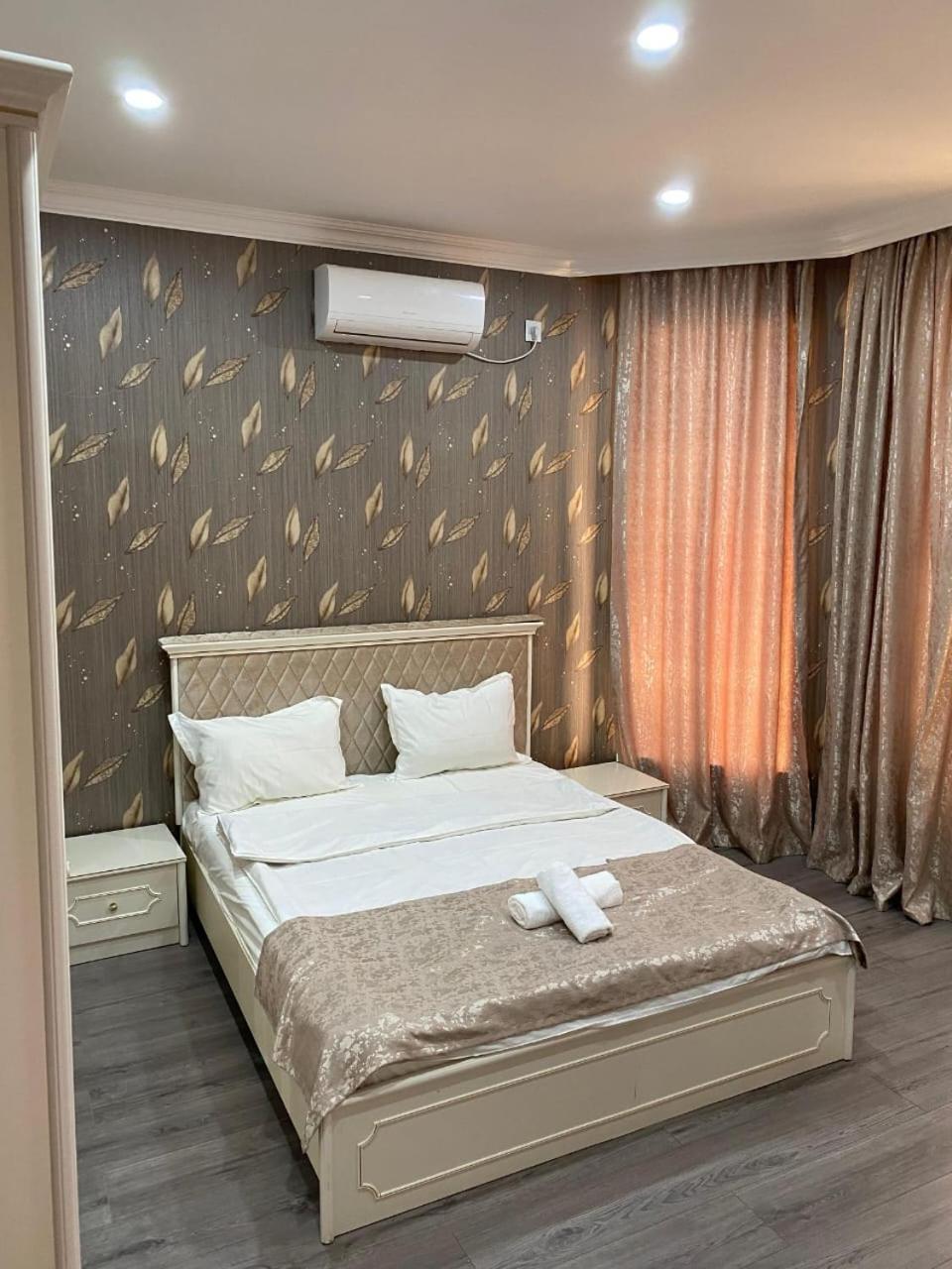 غابالا Villa Riverside الغرفة الصورة