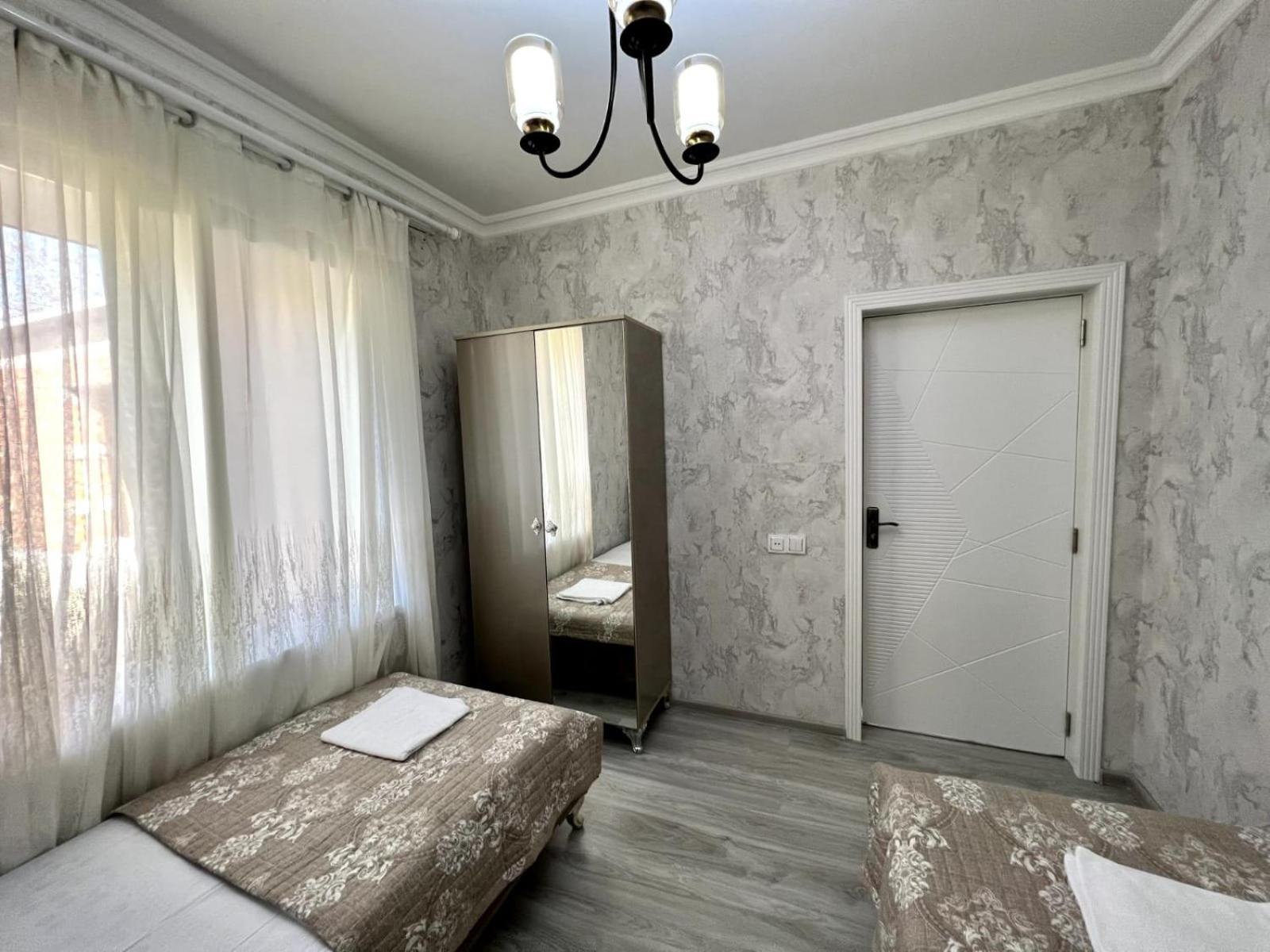 غابالا Villa Riverside المظهر الخارجي الصورة
